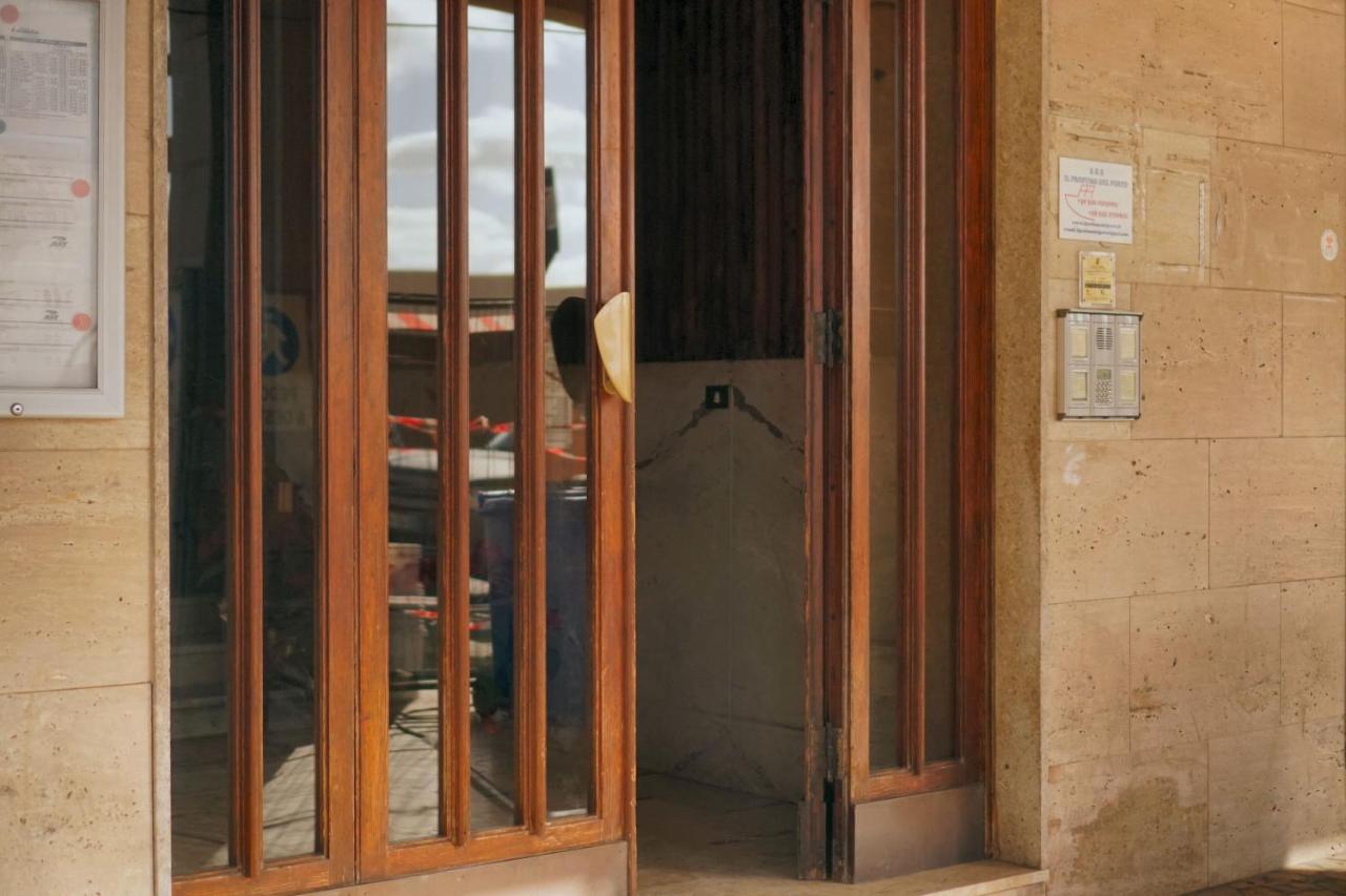 B&B Il Profumo Del Porto Trapani Buitenkant foto
