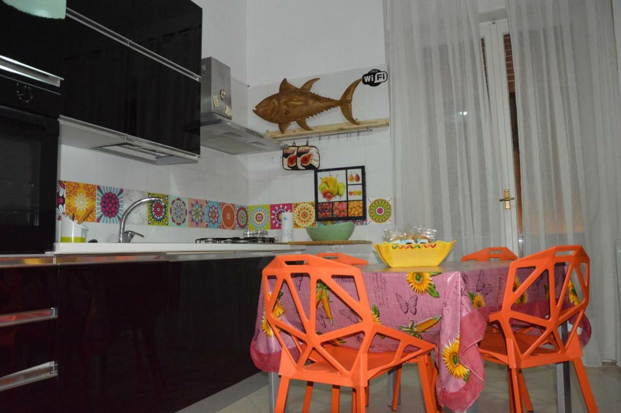 B&B Il Profumo Del Porto Trapani Buitenkant foto