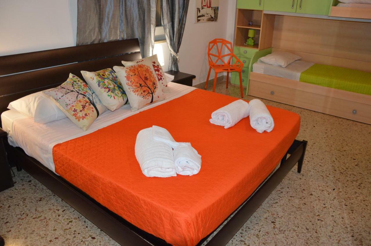 B&B Il Profumo Del Porto Trapani Buitenkant foto