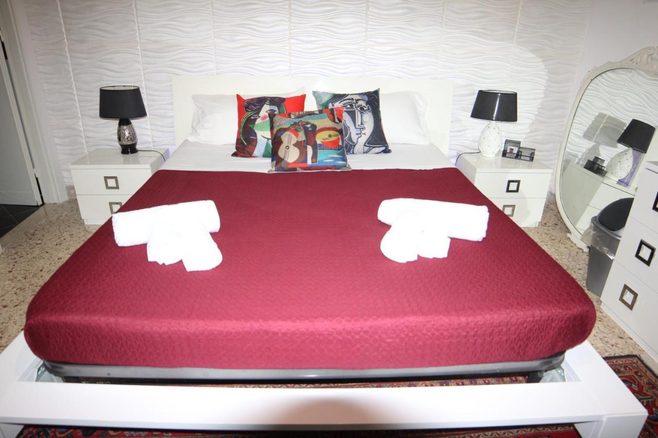 B&B Il Profumo Del Porto Trapani Buitenkant foto